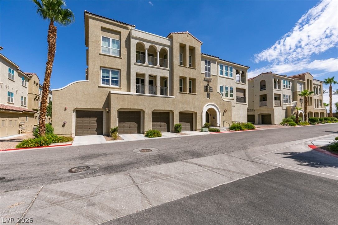 2555 Hampton Road 3203 — photo 3