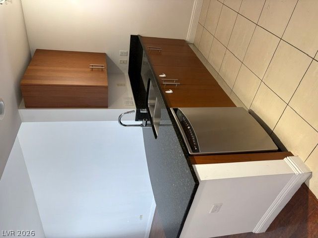 200 West SAHARA Avenue 3206 — photo 4 of 15