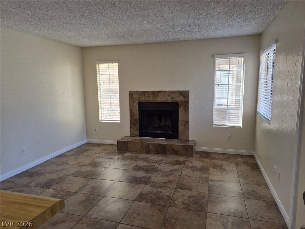 2664 Bryandouglas Drive B — photo 3 of 9