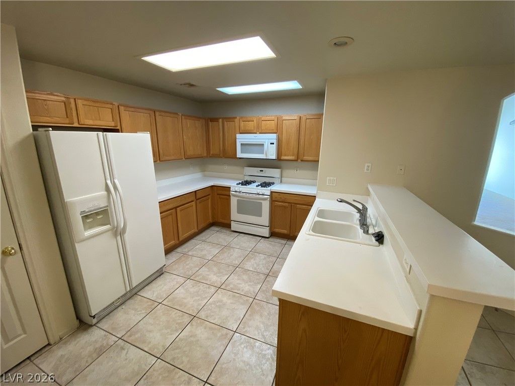 10185 Birch Bluff Lane — photo 3