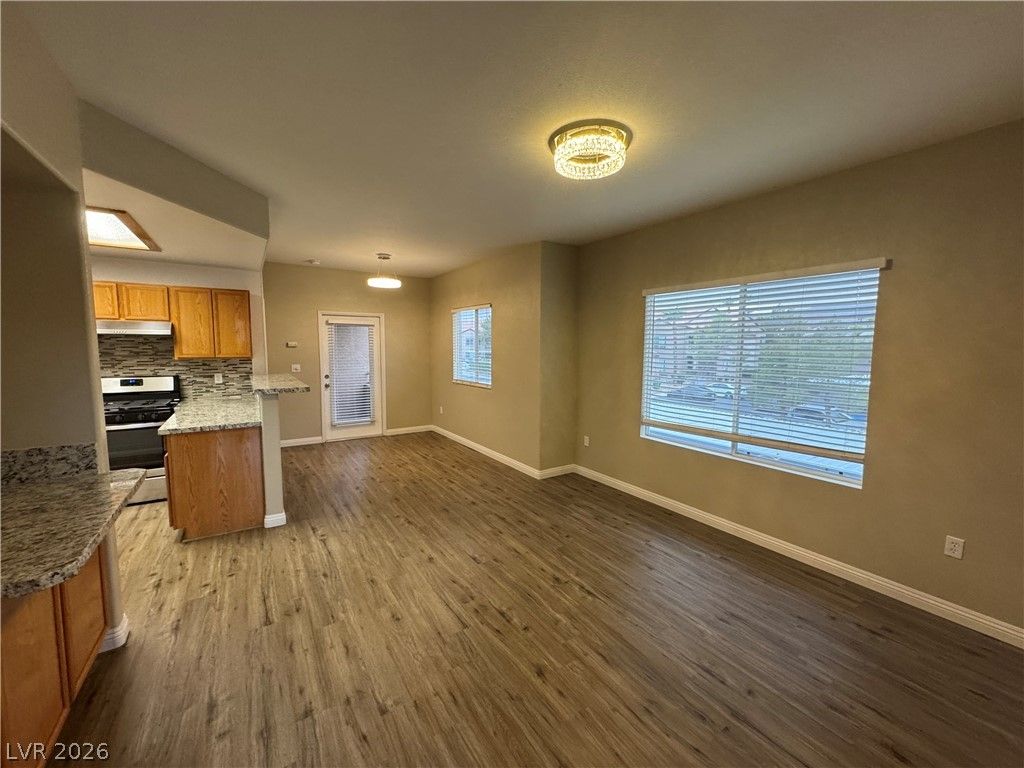 9580 West Reno Avenue 212 — photo 3 of 18