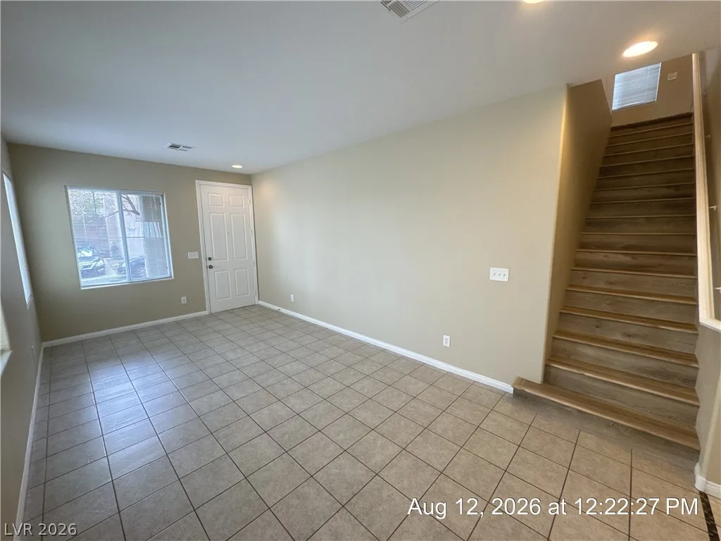 8412 Lucero Avenue — photo 4