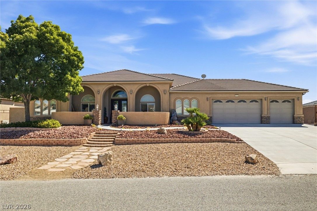 6671 Greenbriar Court — photo 2