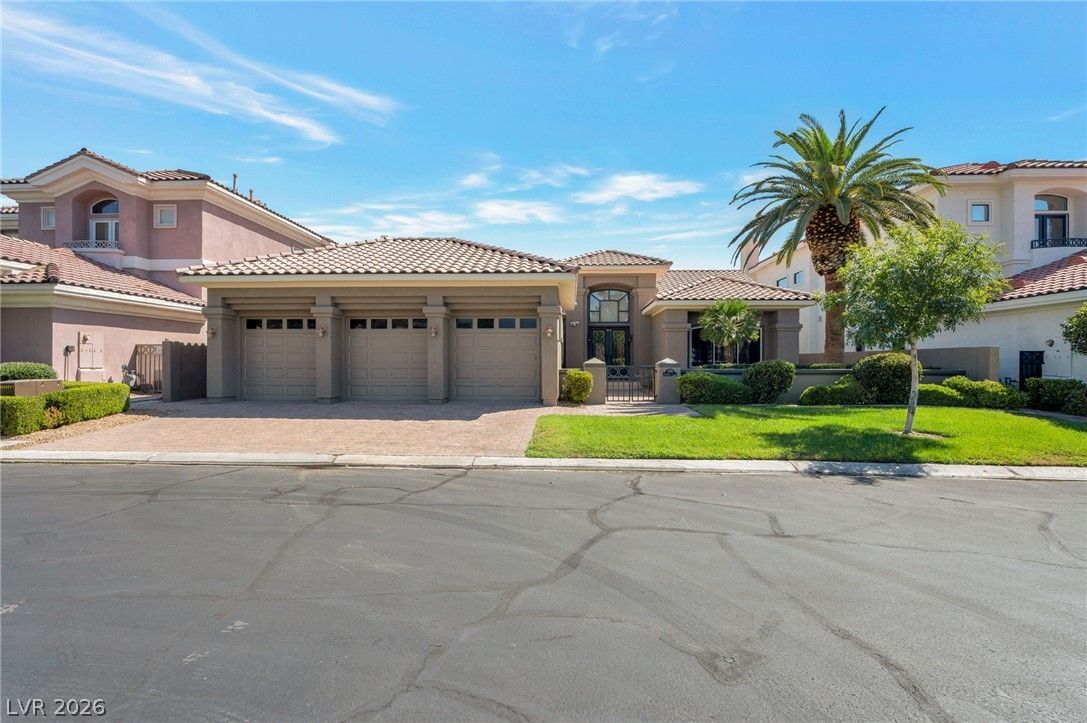 1708 Wincanton Drive — photo 2