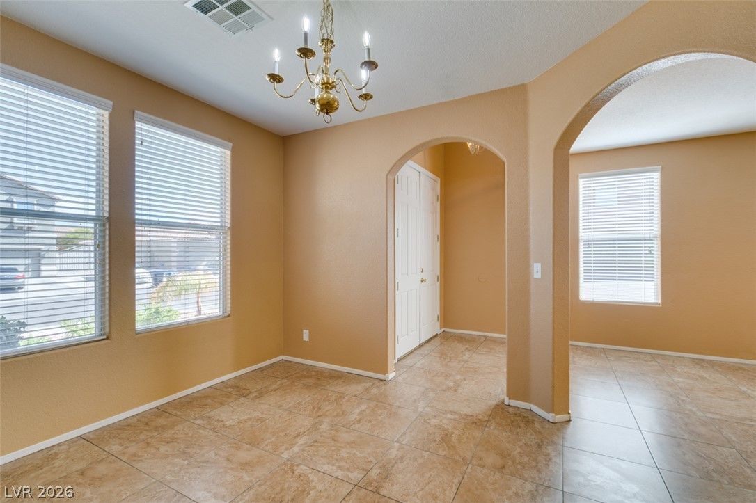 815 Chameleon Star Avenue — photo 4