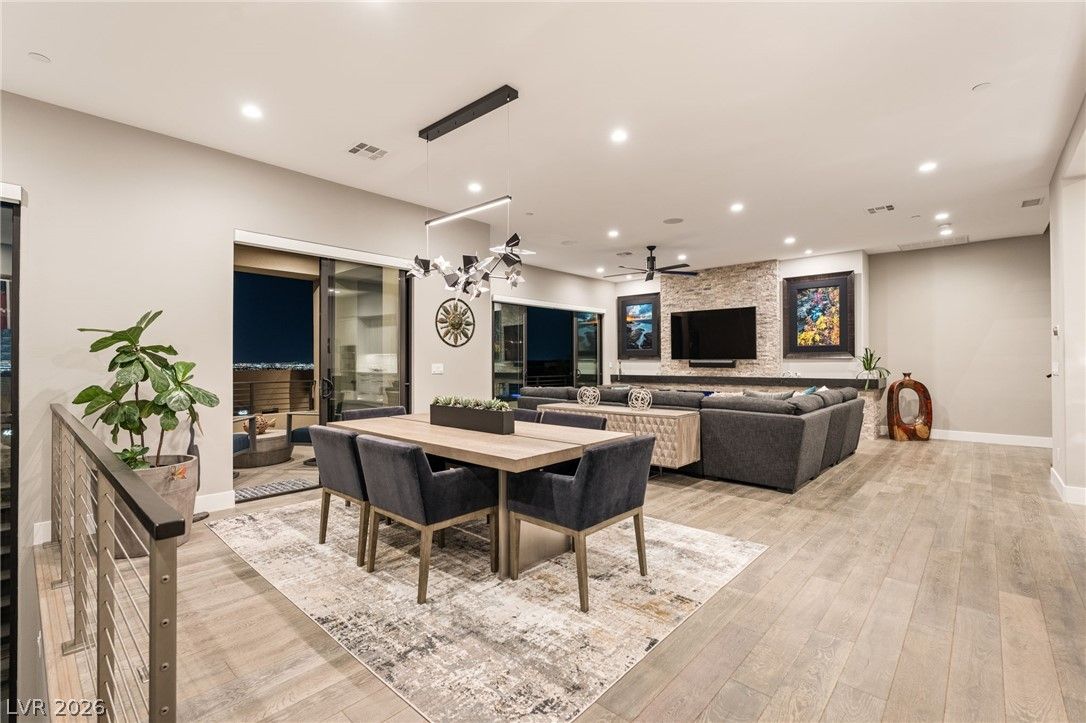 406 Tranquil Peak Court — photo 3
