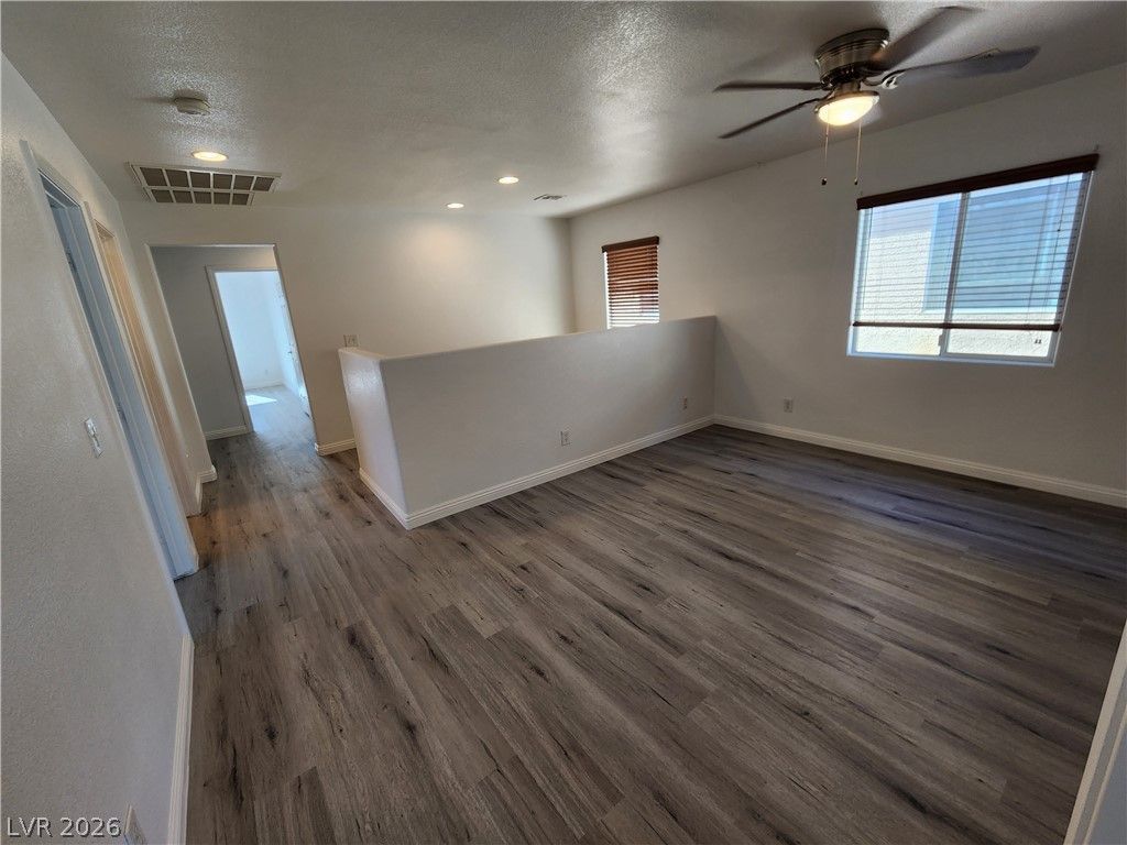 9106 Sheffield Garden Avenue — photo 2