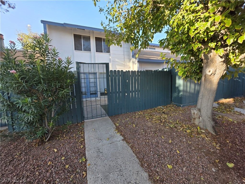 4232 Kona Coast Way — photo 2