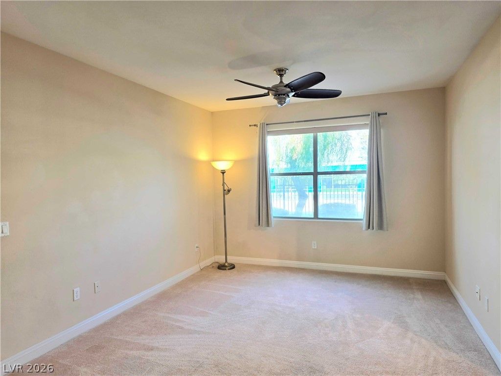 8000 West Badura Avenue 1047 — photo 5 of 18