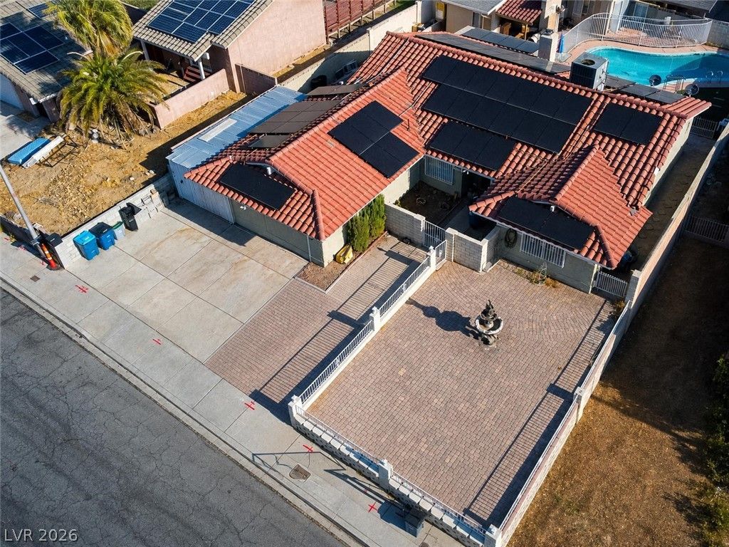 3760 La Junta Drive — photo 1