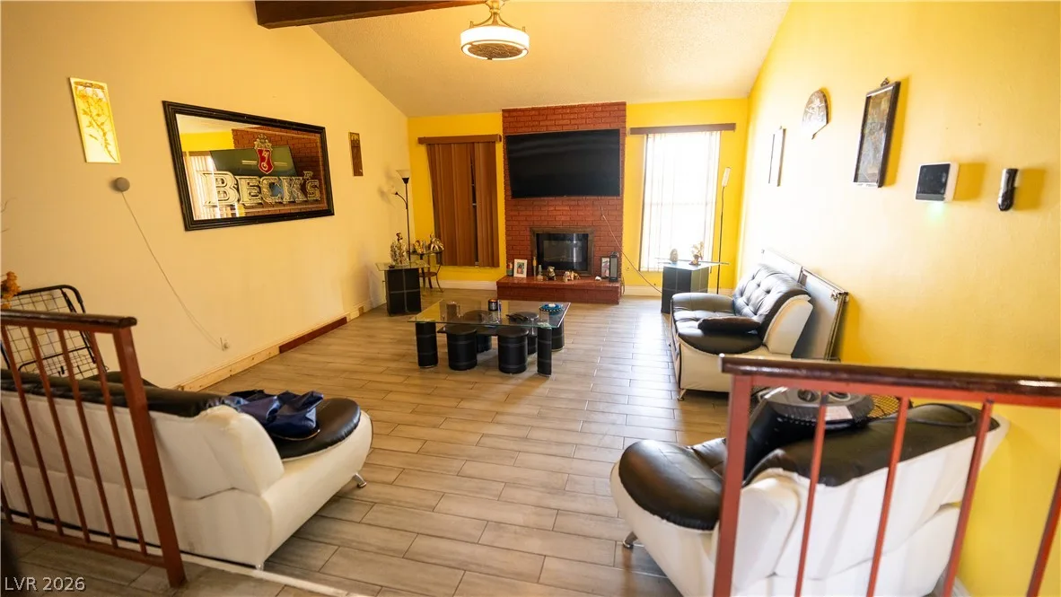 3760 La Junta Drive — photo 4