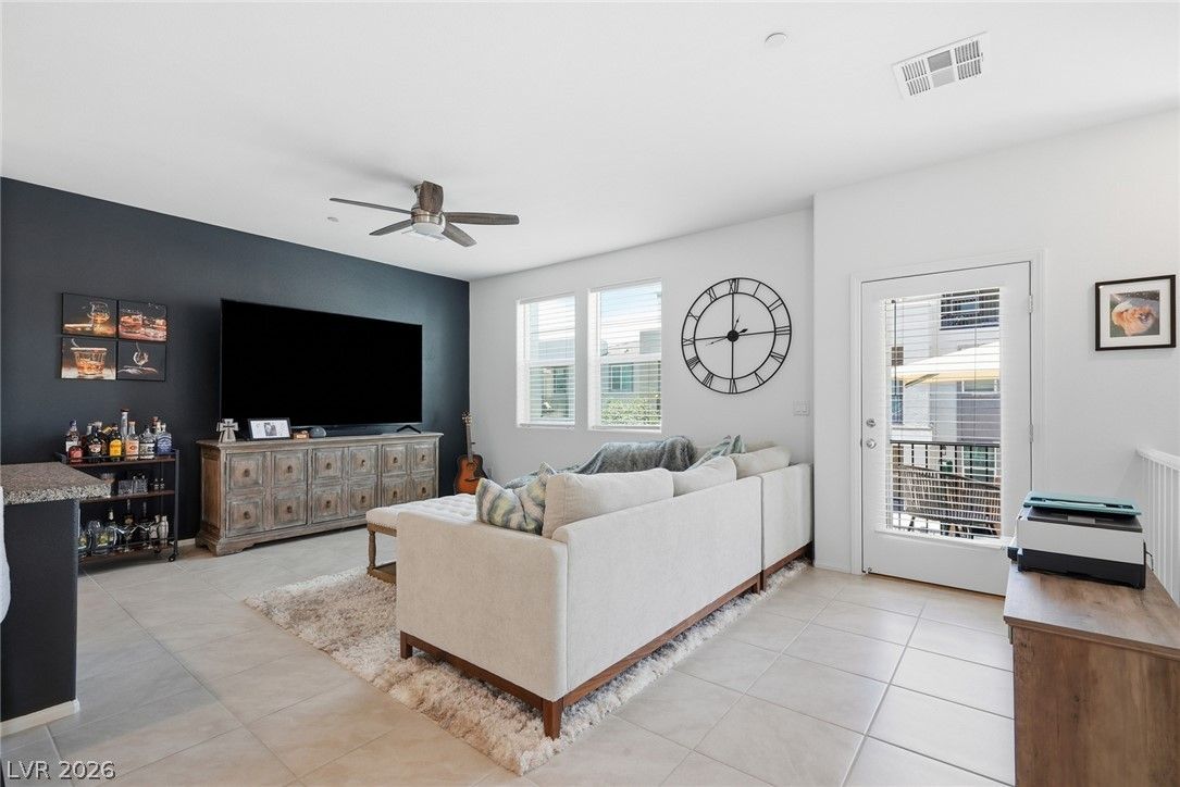 6155 Garden Oasis Street — photo 2