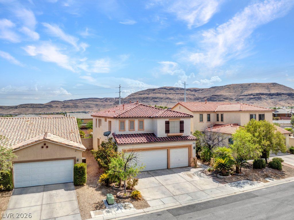 10143 Canyon Hills Avenue — photo 2