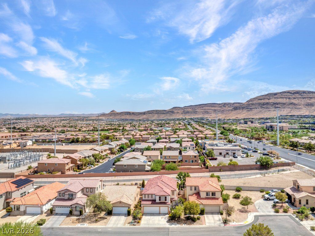 10143 Canyon Hills Avenue — photo 4