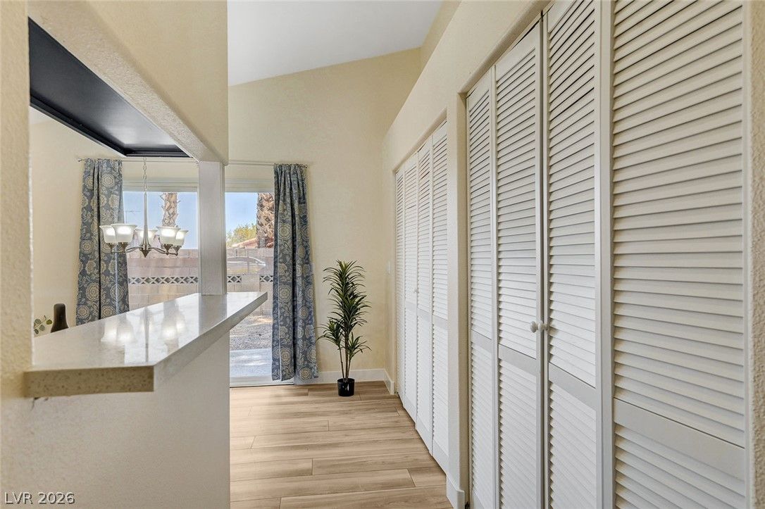 1632 North Torrey Pines Drive 101 — photo 3 of 23