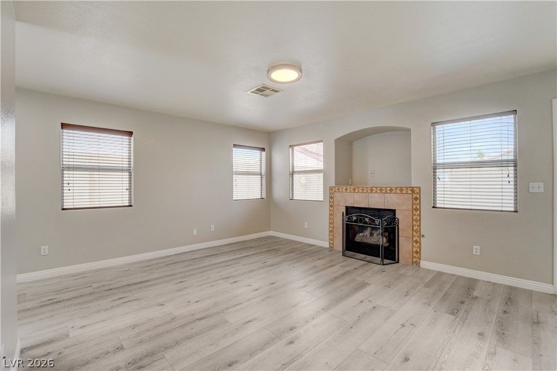 4216 Sky Sands Street — photo 4