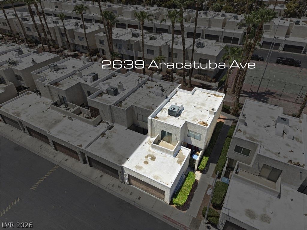 2639 Aracatuba Avenue — photo 4