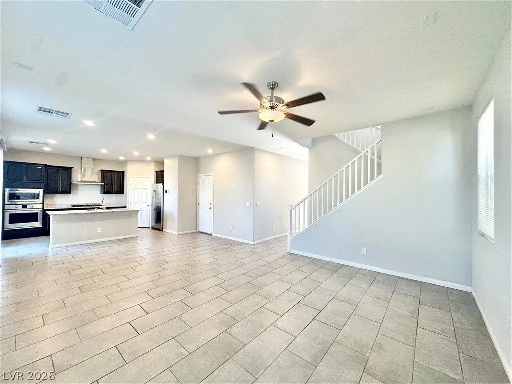 2646 Topaz Blue Street — photo 3