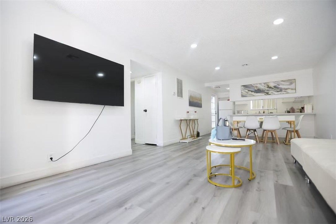 3232 Jericho Street A — photo 5 of 24