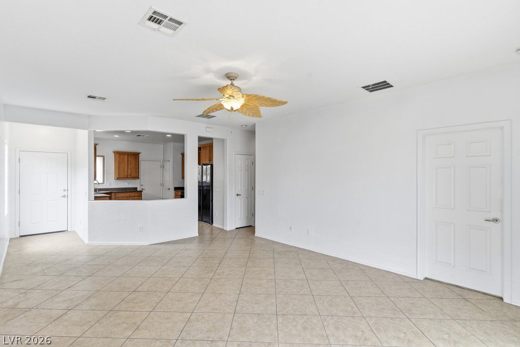 3884 Trotters Ridge Drive — photo 5 of 28