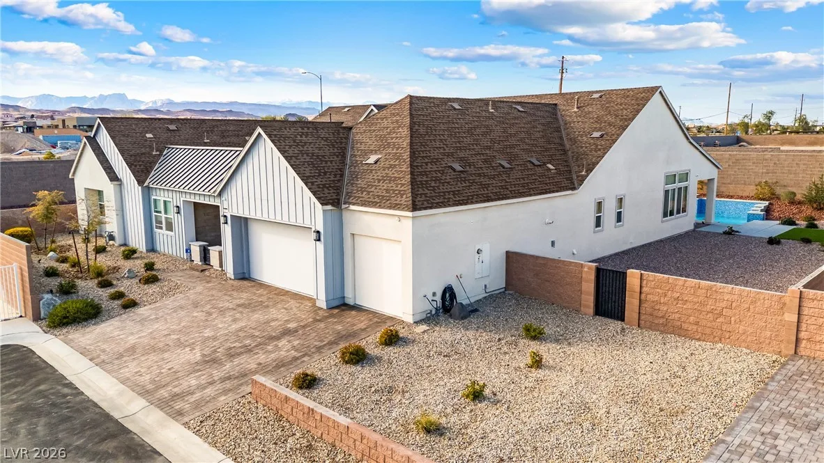 8811 Italian Trotter Court — photo 1