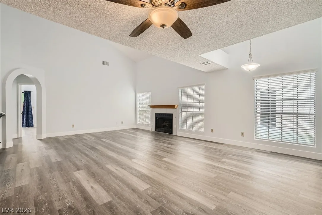 4844 Maryvale Drive — photo 3