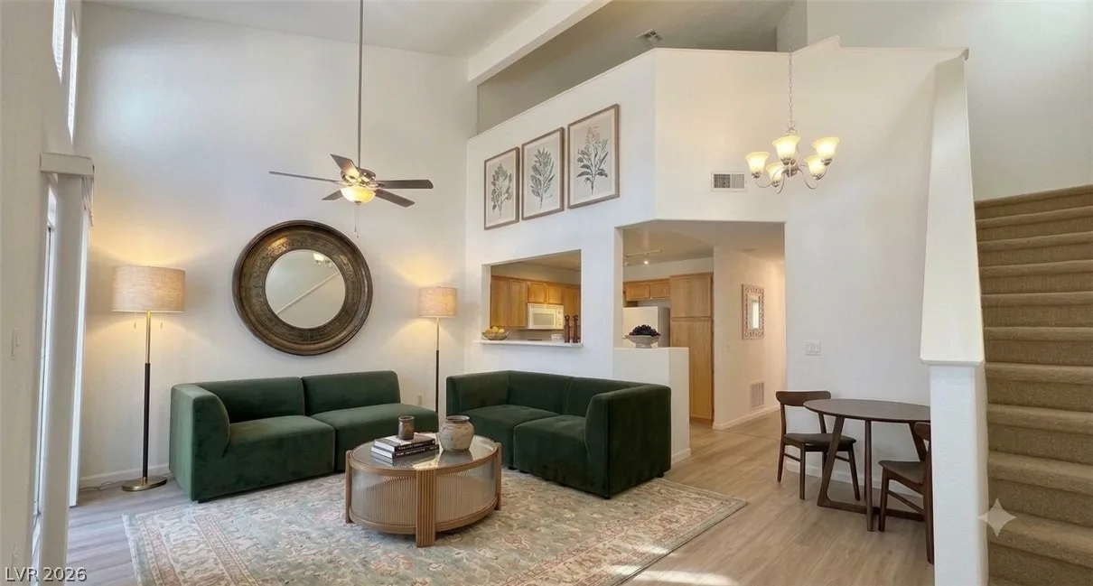 9588 Belle Rich Street — photo 2