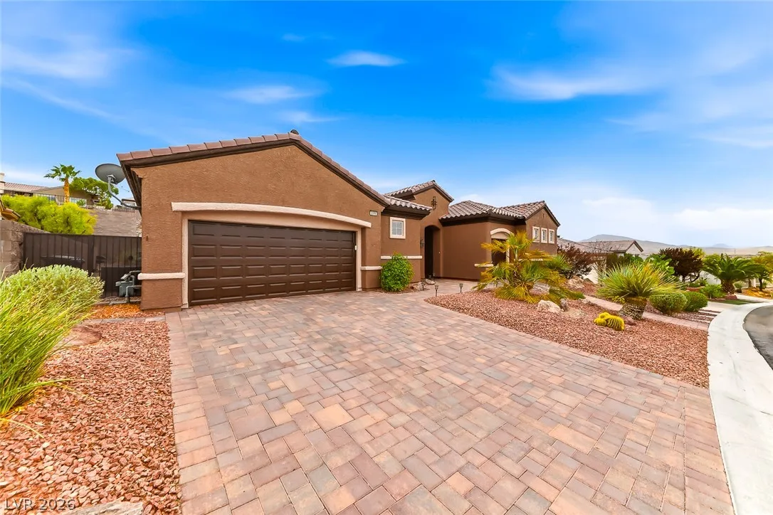 2306 Schaeffer Hills Drive — photo 3