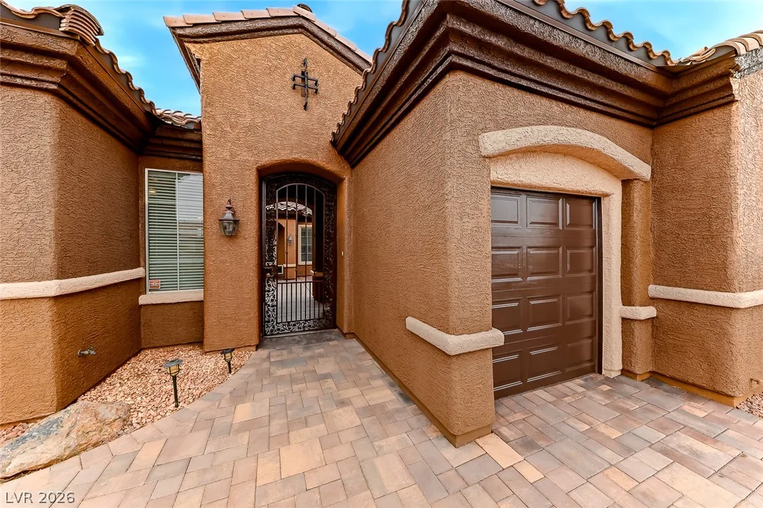 2306 Schaeffer Hills Drive — photo 4