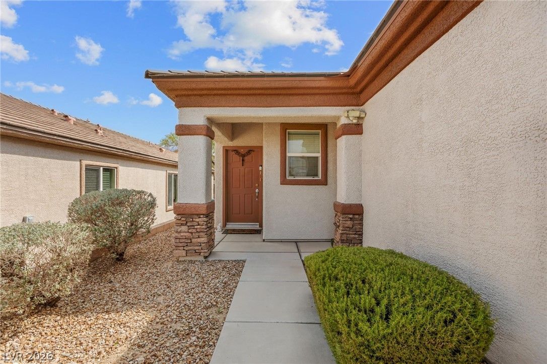 2544 Sirius Star Street — photo 3 of 33