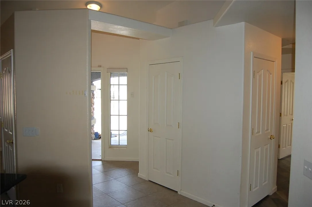 4911 East Ridgewood Drive — photo 4