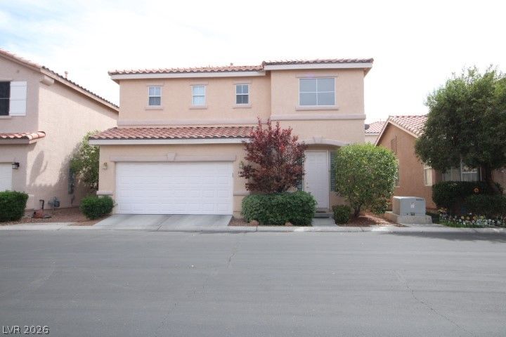 947 Whispering Grove Avenue — photo 2