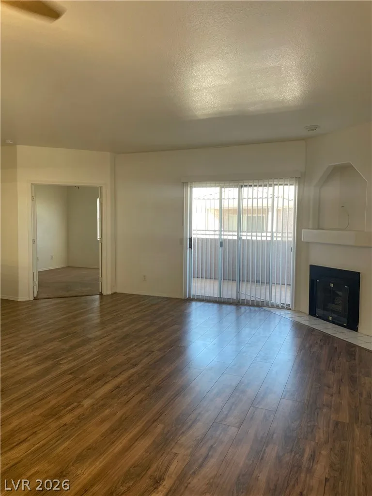 3605 Spanish Butterfly Street 202 — photo 5