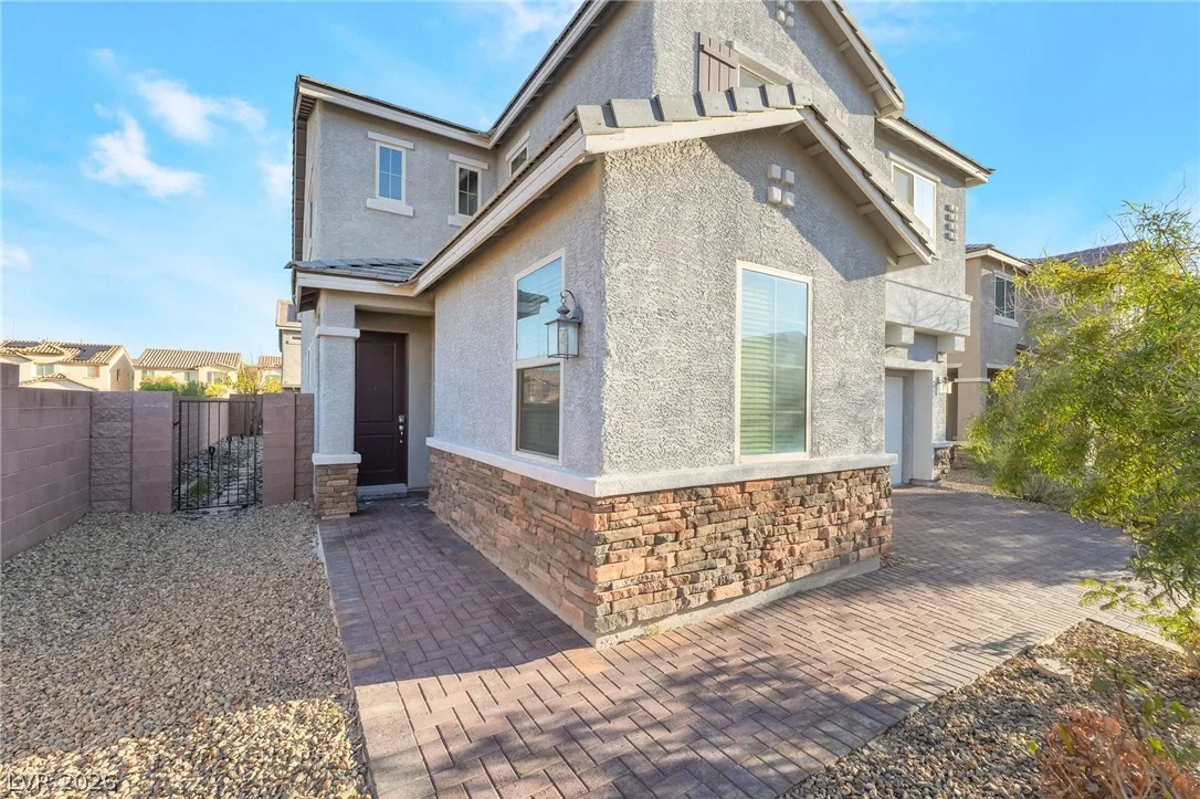 5946 Roaring Canyon Court — photo 4