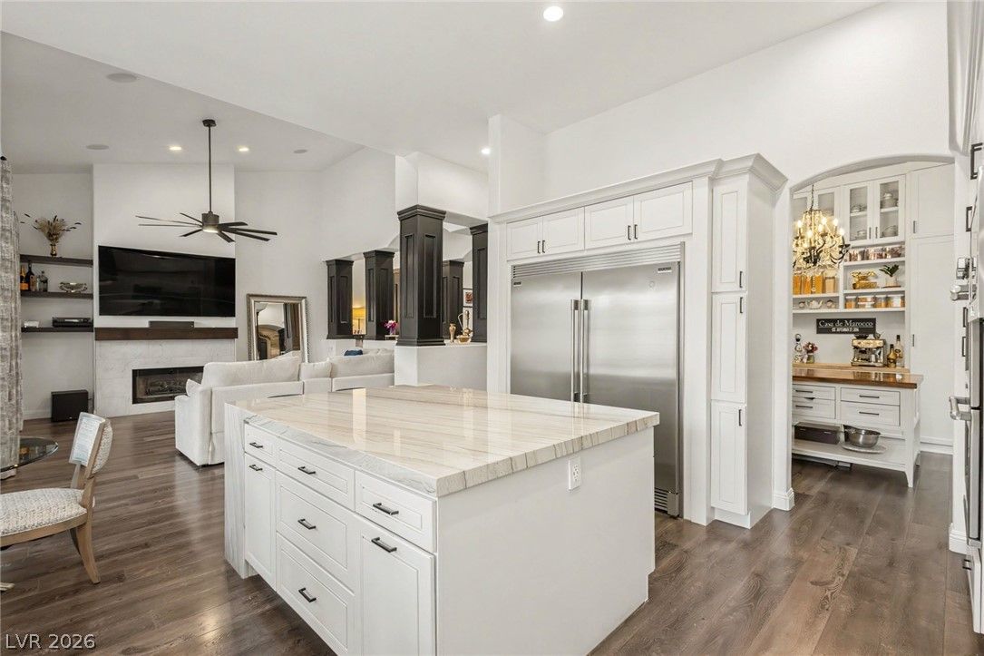 9700 Gavin Stone Avenue — photo 3