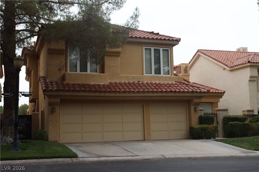 7890 Castle Pines Avenue — photo 2