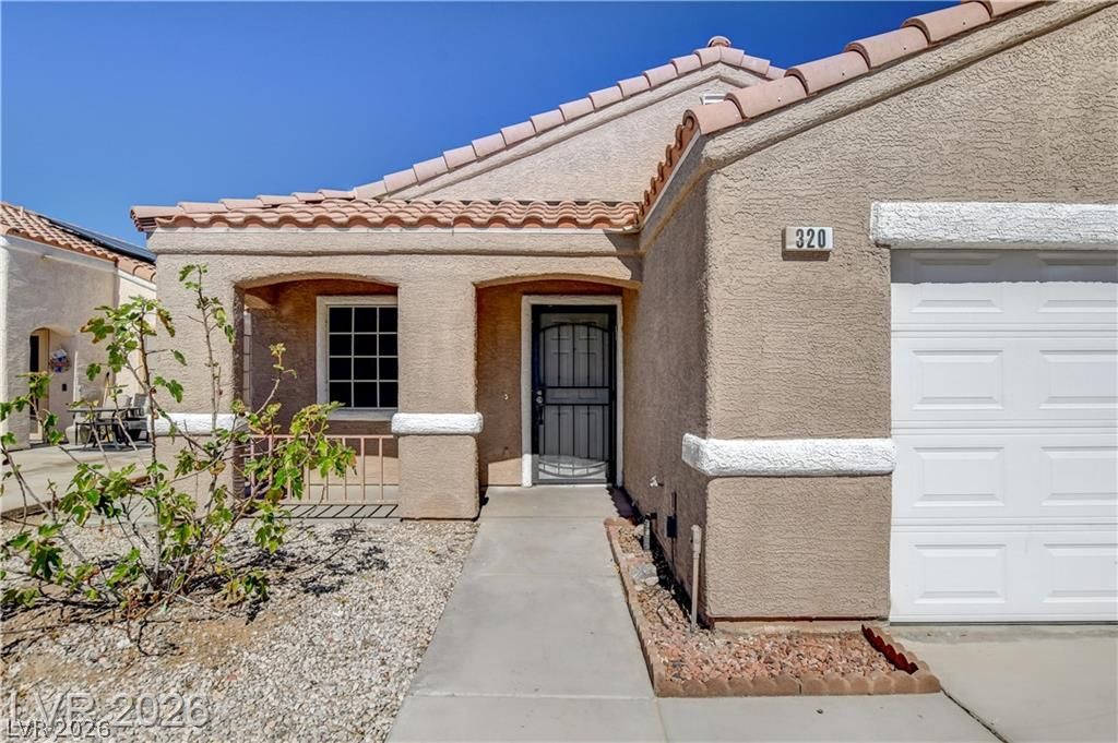 320 Searchlight Drive — photo 4