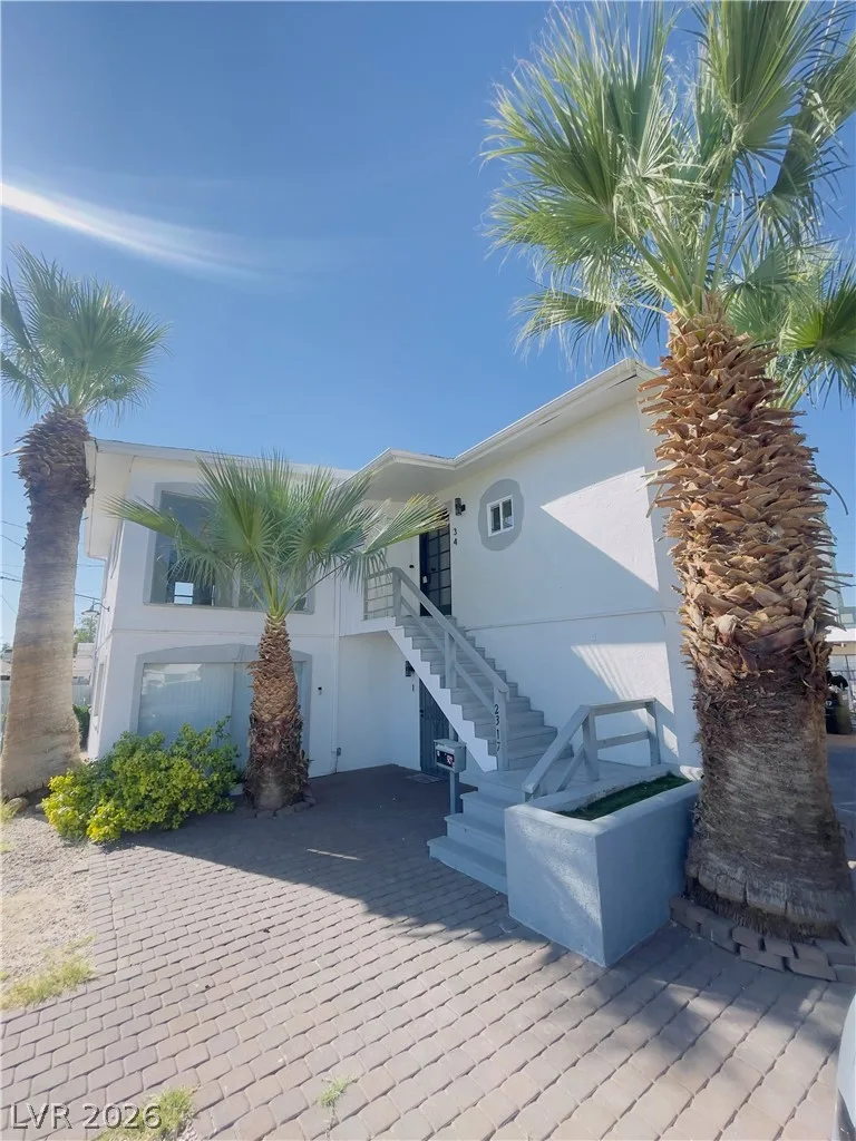 2317 Santa Rita Drive 3 — photo 2