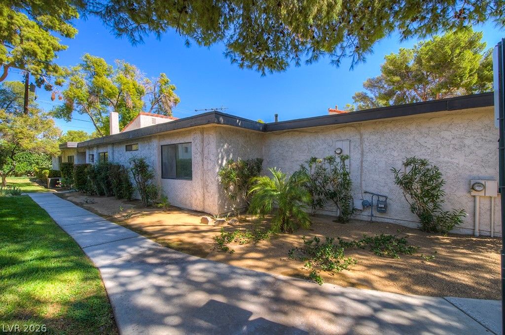 2574 Pera Circle — photo 1 of 42