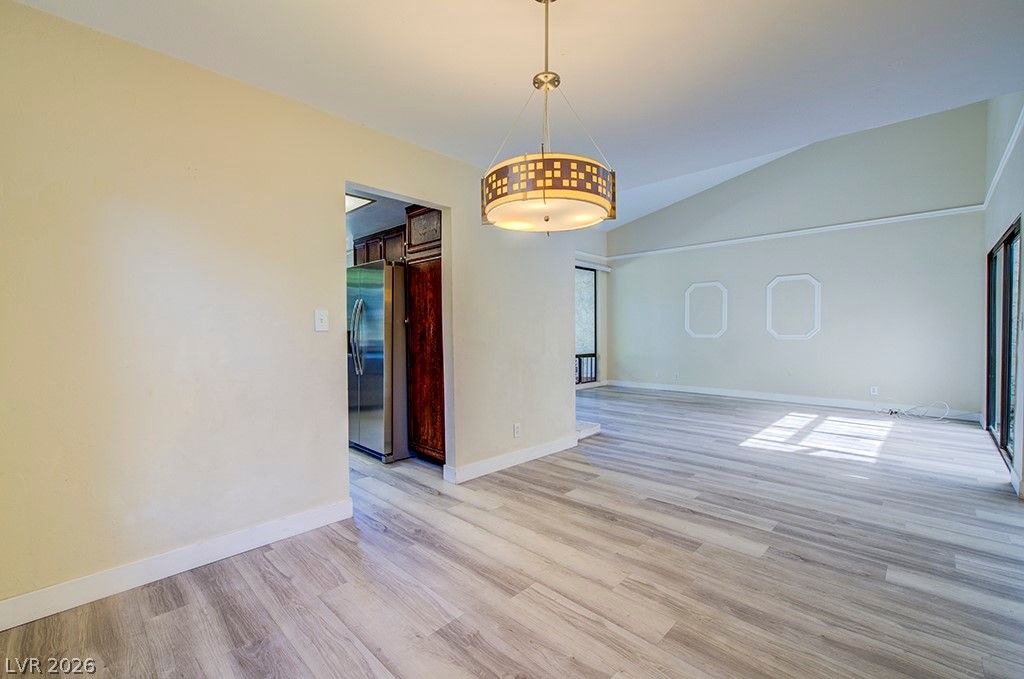 2574 Pera Circle — photo 5 of 42