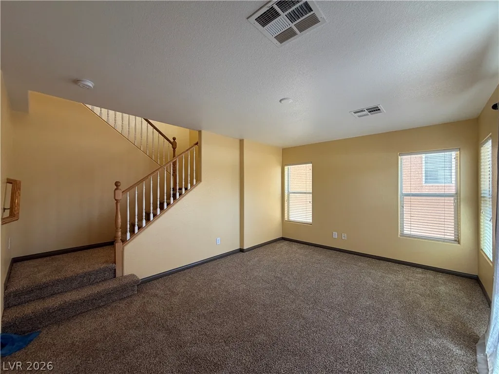 10811 Ackers Drive — photo 4