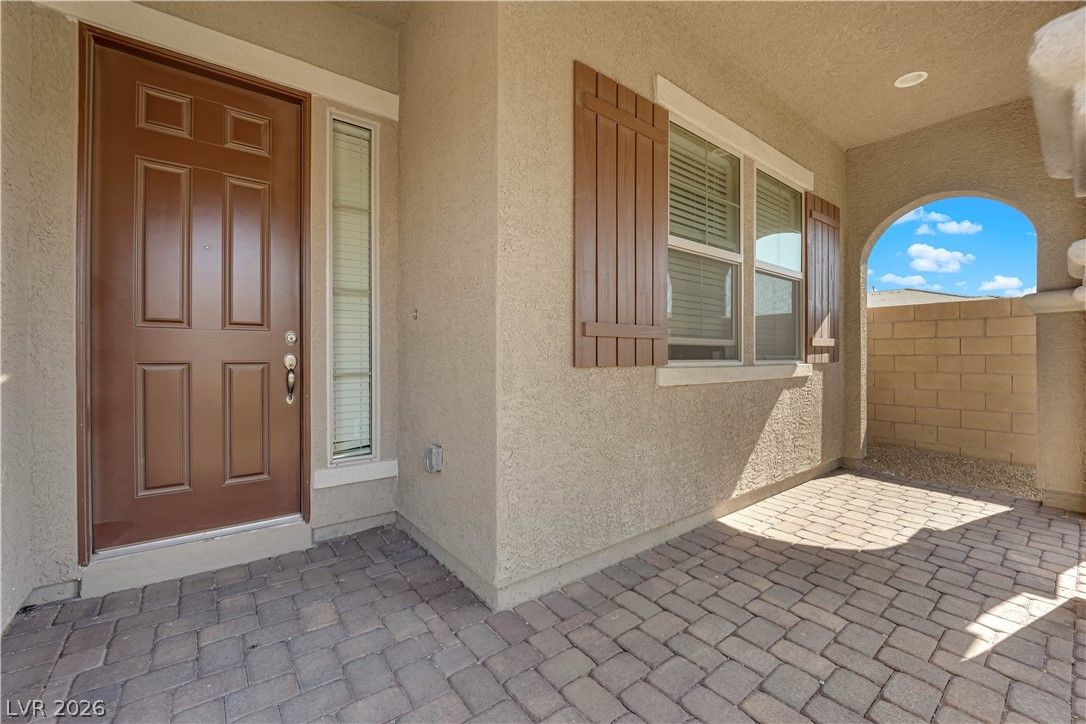 9590 Smiley Creek Street — photo 4