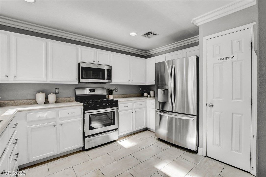5974 Banbury Heights Way — photo 5