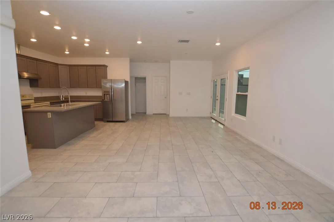 1840 Princeton Street — photo 4