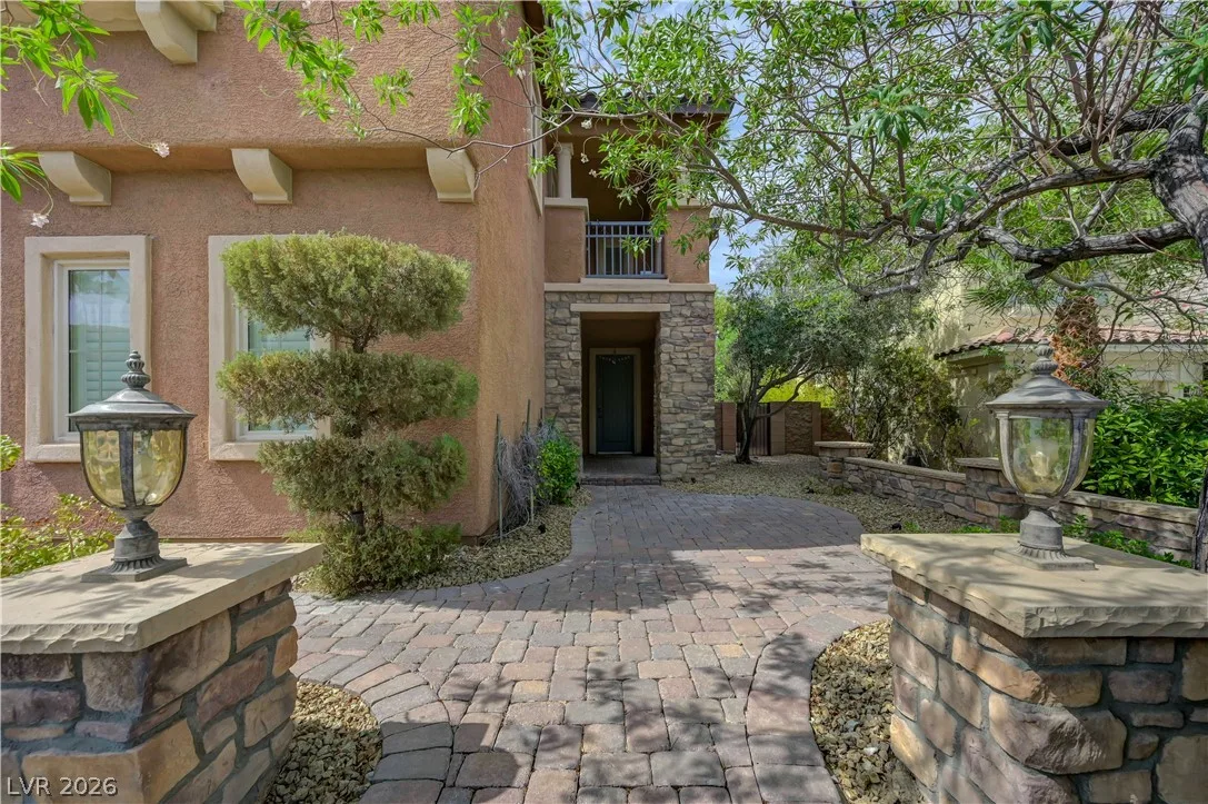1289 Vietti Street — photo 5
