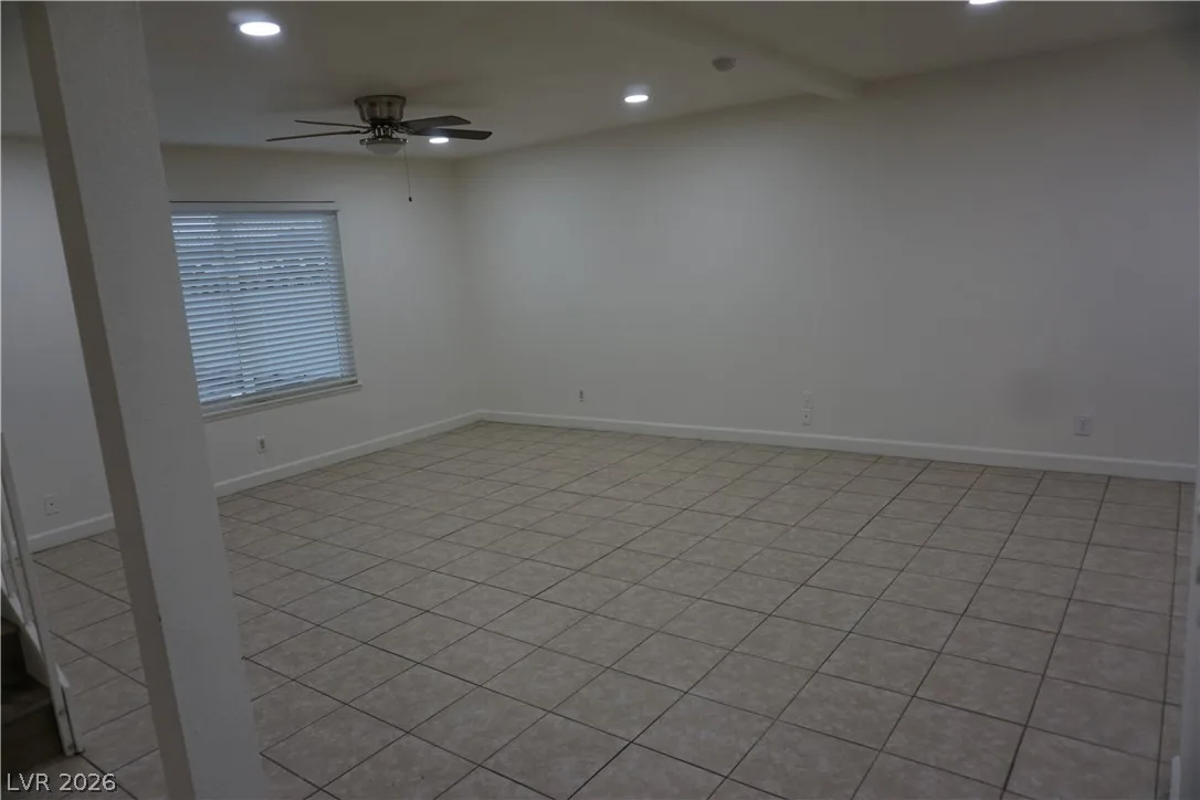 6644 Silverstream Avenue — photo 3