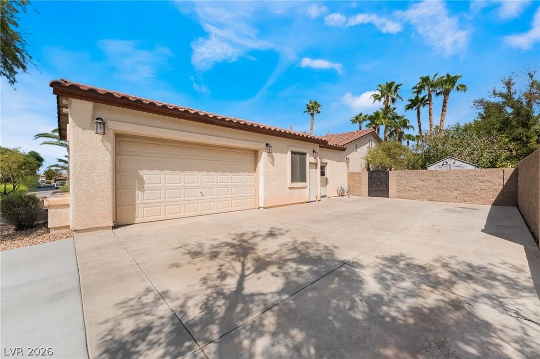 10610 Fairfield Avenue — photo 5