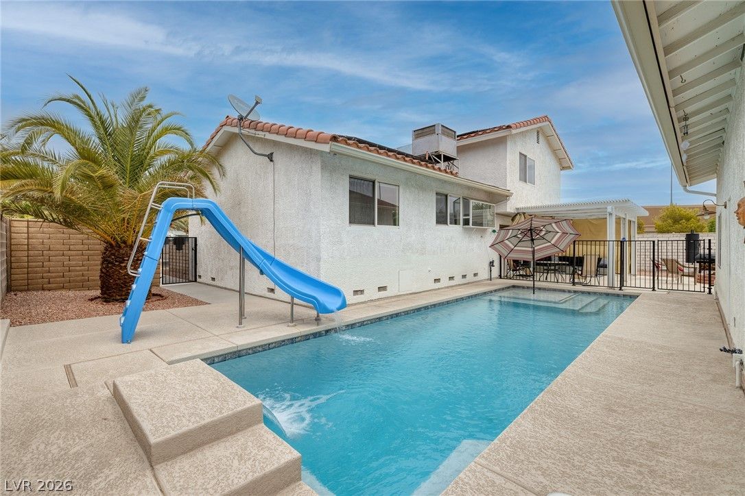 991 Perez Place — photo 5
