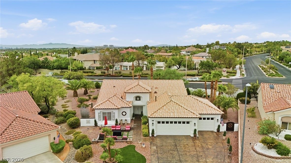 10001 Cresent Creek Drive — photo 4