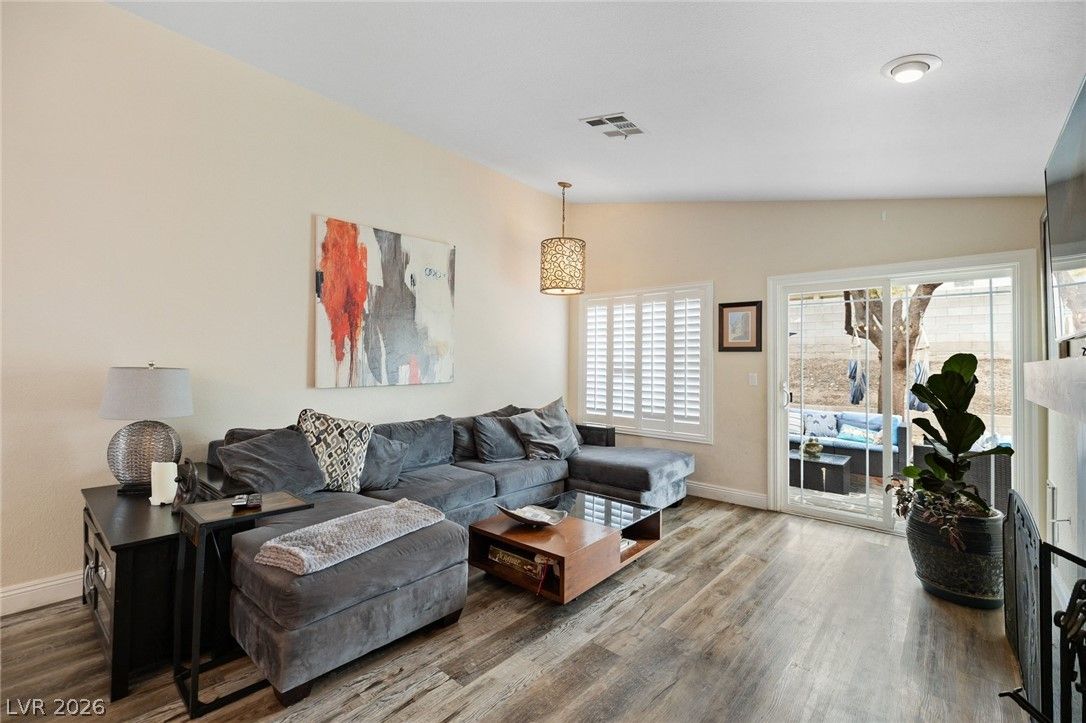 209 Sandpiper Village Way — photo 5 of 38